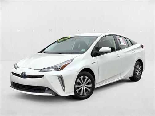 2020 Toyota Prius XLE