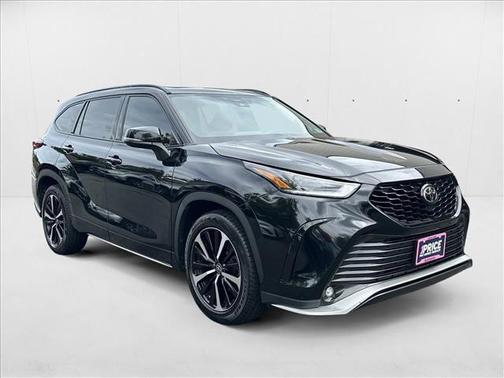 2021 Toyota Highlander XSE