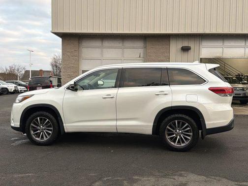 2017 Toyota Highlander XLE