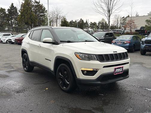 White Clearcoat 2019 Jeep Compass Latitude
