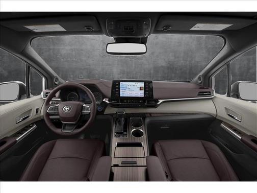 2025 Toyota Sienna Platinum 7 Passenger