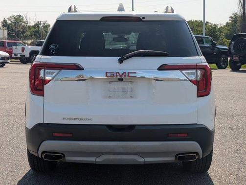 2023 GMC Acadia FWD SLT
