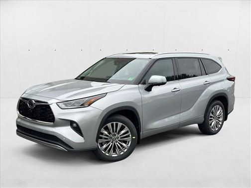 2025 Toyota Highlander Platinum