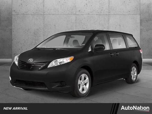 2013 Toyota Sienna LE