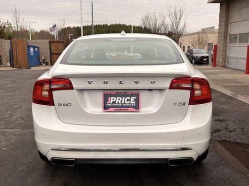 2017 Volvo S60 Inscription T5