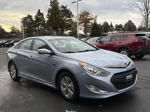 2015 Hyundai SONATA Hybrid Base