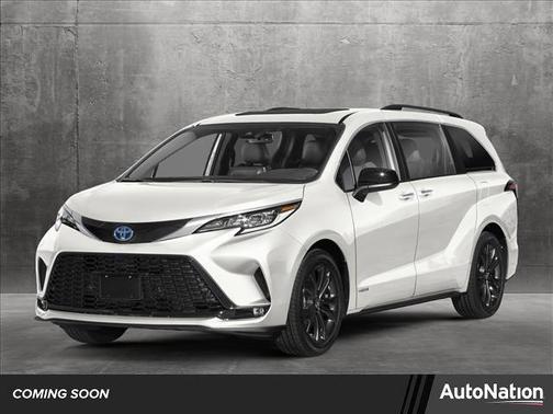 2025 Toyota Sienna XSE 7 Passenger