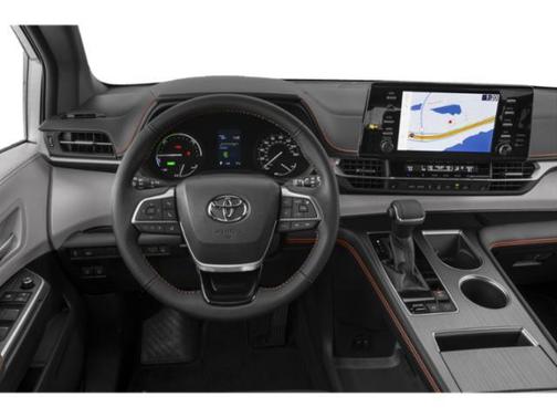 2025 Toyota Sienna XSE 7 Passenger