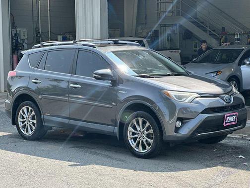 2017 Toyota RAV4 Hybrid Limited