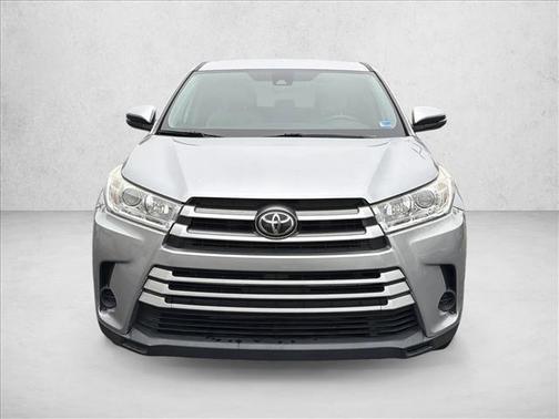 2019 Toyota Highlander LE I4