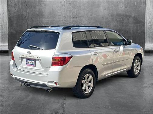 2010 Toyota Highlander SE