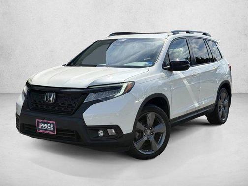 White Diamond Pearl 2019 Honda Passport Touring