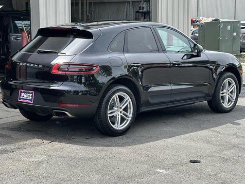 2018 Porsche Macan Base