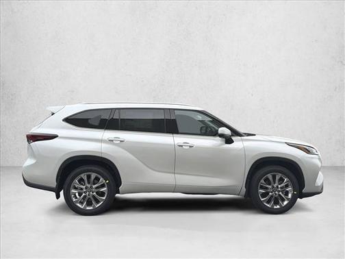 2026 Toyota Highlander Limited