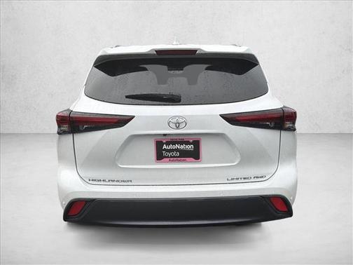 2026 Toyota Highlander Limited