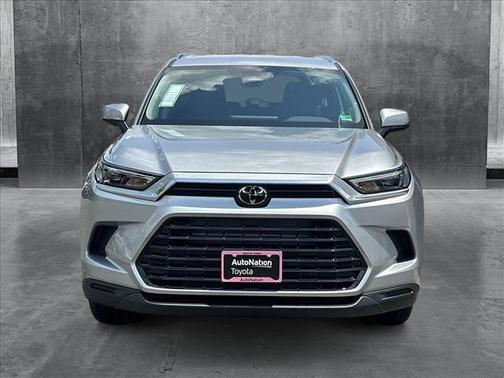 2025 Toyota Grand Highlander Hybrid XLE