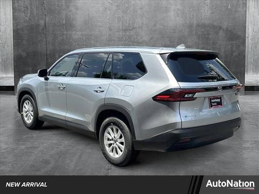 2025 Toyota Grand Highlander Hybrid XLE
