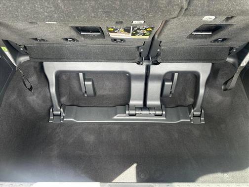 2023 Toyota Sienna Platinum 7 Passenger