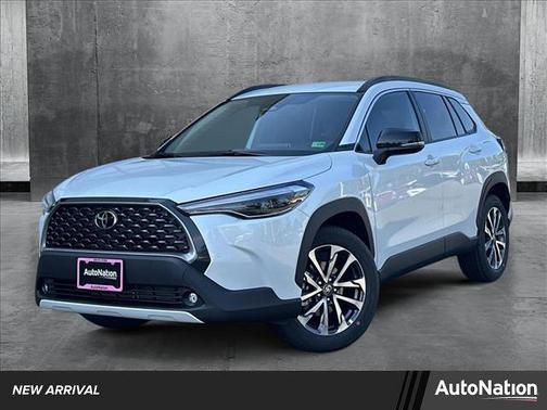 2025 Toyota Corolla Cross XLE