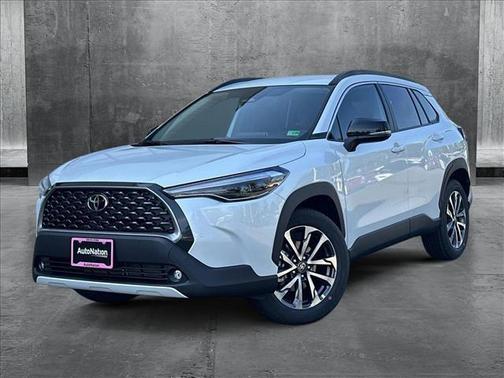 2025 Toyota Corolla Cross XLE