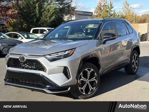 2025 Toyota RAV4 Hybrid SE