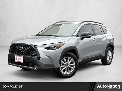 2025 Toyota Corolla Cross LE