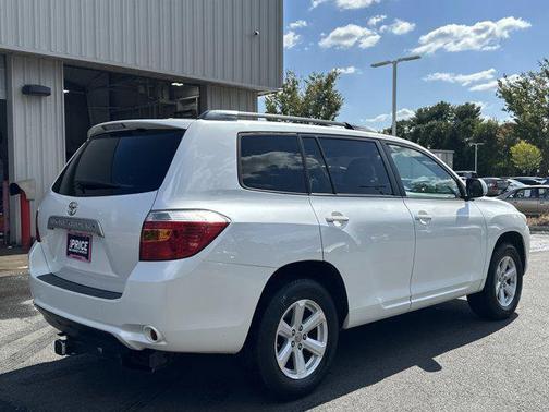 2010 Toyota Highlander SE