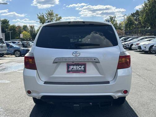 2010 Toyota Highlander SE