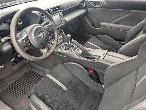 2023 Toyota GR86 Premium