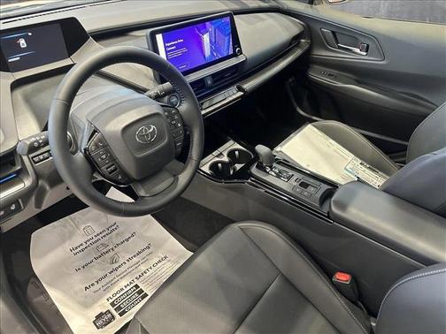 2025 Toyota Prius L