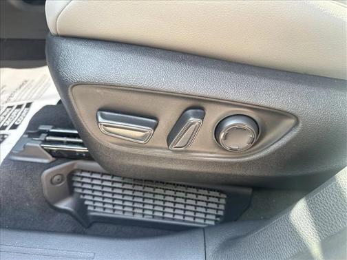 2025 Toyota Sienna XLE 7 Passenger