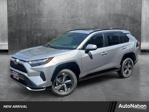 2025 Toyota RAV4 Hybrid SE
