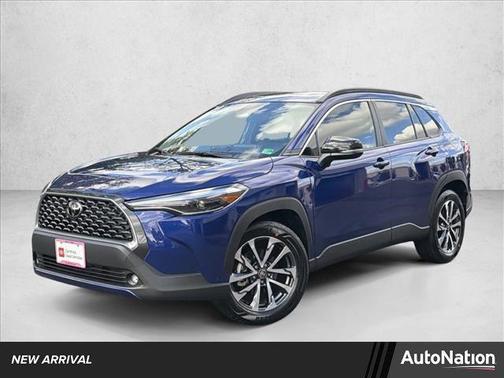 2025 Toyota Corolla Cross XLE