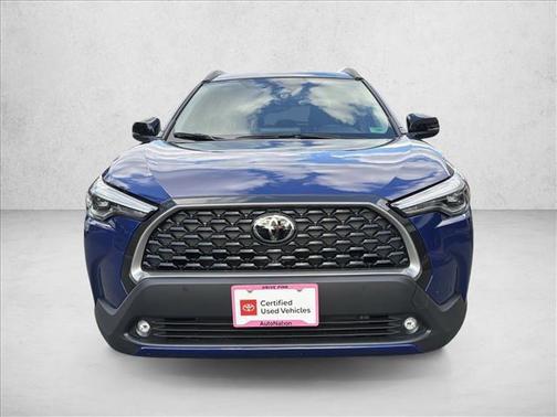 2025 Toyota Corolla Cross XLE