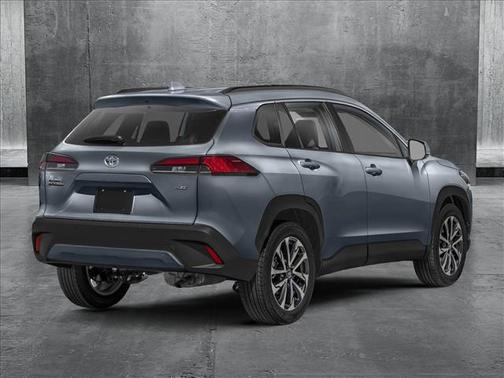 2025 Toyota Corolla Cross XLE
