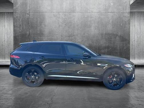 2017 Jaguar F-PACE S