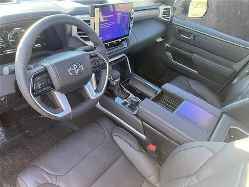 2025 Toyota Tundra Platinum