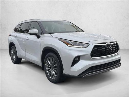 2026 Toyota Highlander Platinum