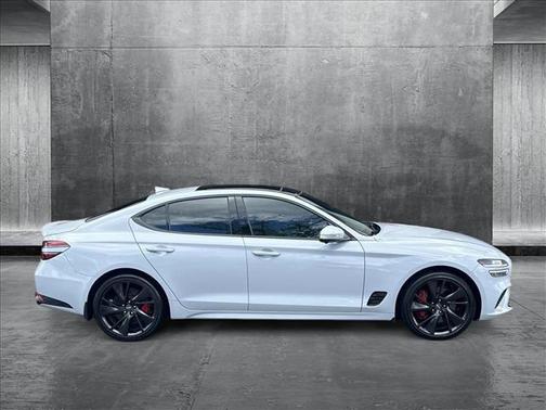 2023 Genesis G70 3.3T AWD