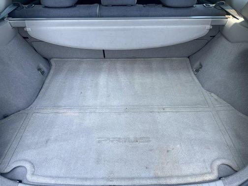 2010 Toyota Prius III