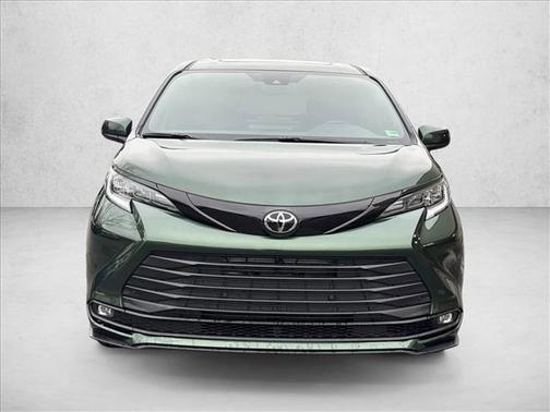 2026 Toyota Sienna Woodland Edition