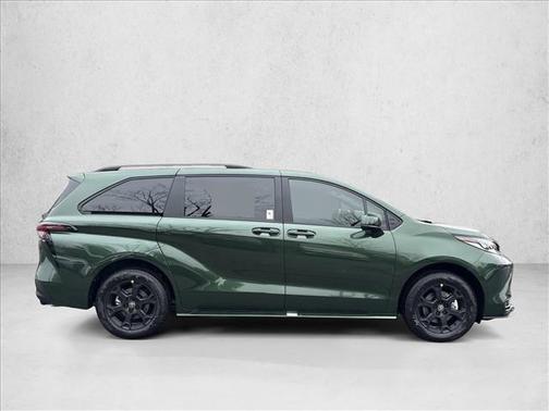 2026 Toyota Sienna Woodland Edition