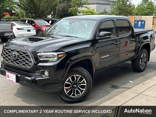 2023 Toyota Tacoma TRD Sport