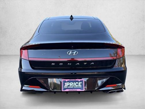 2022 Hyundai SONATA SEL