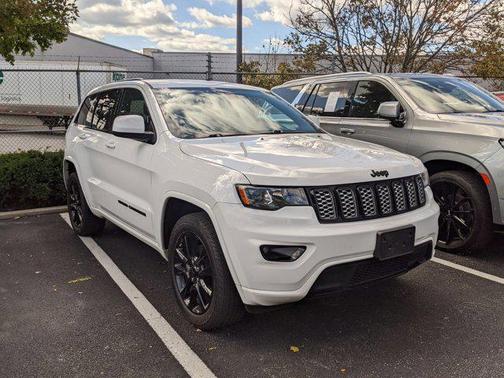 2018 Jeep Grand Cherokee Altitude