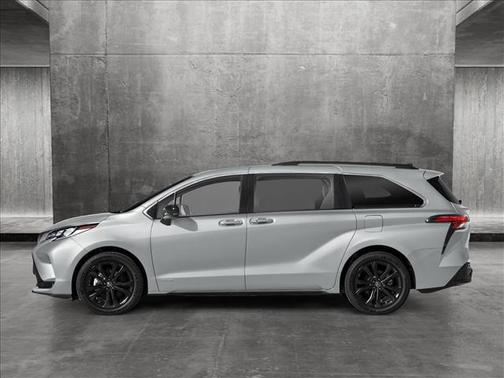 2025 Toyota Sienna XSE 7 Passenger