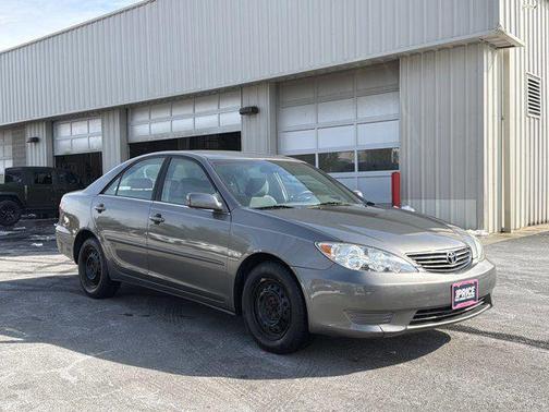 2006 Toyota Camry LE