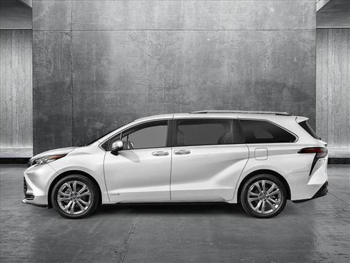 2025 Toyota Sienna Platinum 7 Passenger
