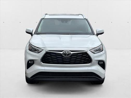 2025 Toyota Highlander Limited