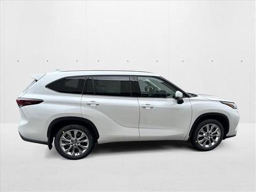 2025 Toyota Highlander Limited